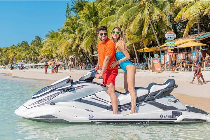 Jet Ski West Bay Beach